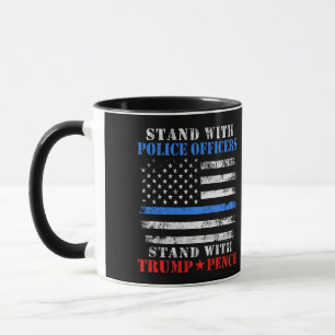 ドナルド・トランプ2024警官とスタンド マグカップ
