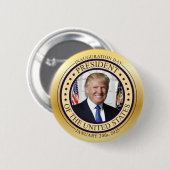 ドナルド・トランプ ゴールド 記念 就任式 POTUS 缶バッジ (正面&裏面)