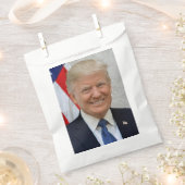 ドナルド・トランプ フェイバーバッグ (クリップ留めされた状態)