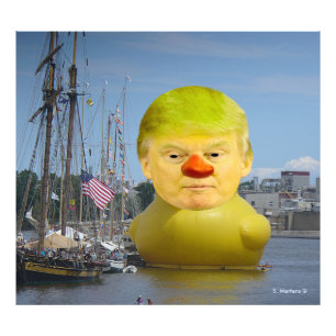 ドナルド・トランプ・ラバーイエローダック写真の拡大 フォトプリント