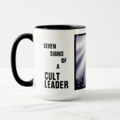 ドナルド・トランプ: 嵩拝のリーダー マグカップ (左)