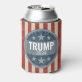 ドナルド・トランプ – 日付を2024に変更できる 缶クーラー (缶裏面)