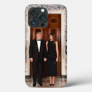 ドナルド&メラニアトランプのクリスマスホワイトハウス iPhone 13 PROケース