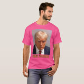 ドナルドJトランプ – 被収容者P01135809 Tシャツ (正面フル)