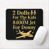 ドニー2人形Dony Qの4億ドルのジェット機 マウスパッド (マウス)