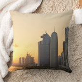 ドハ、カタールの上の日没装飾用クッション クッション (ブランケット)