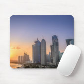 ドハ、カタール市上の日没 マウスパッド (マウス)