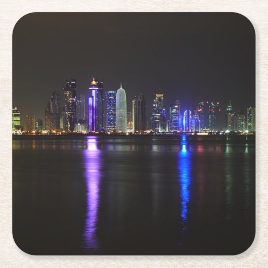 ドハ、夜コースターのカタールのスカイライン スクエアペーパーコースター (正面)