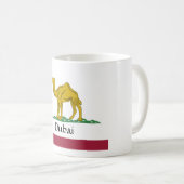 ドバイのおもしろいな旗 コーヒーマグカップ (正面右)