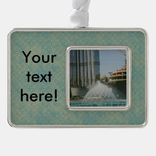 ドバイのモールの噴水 シルバープレートフレームオーナメント (正面)