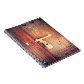 ドバイの旧式なドア ノートブック (右側)