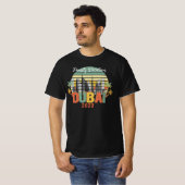 ドバイトラベル観光客バケーショングループマッチングT-Shi Tシャツ (正面フル)