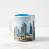 ドバイビジネスベイ統一されたアラブ首長国連邦 ツートーンマグカップ (正面左)