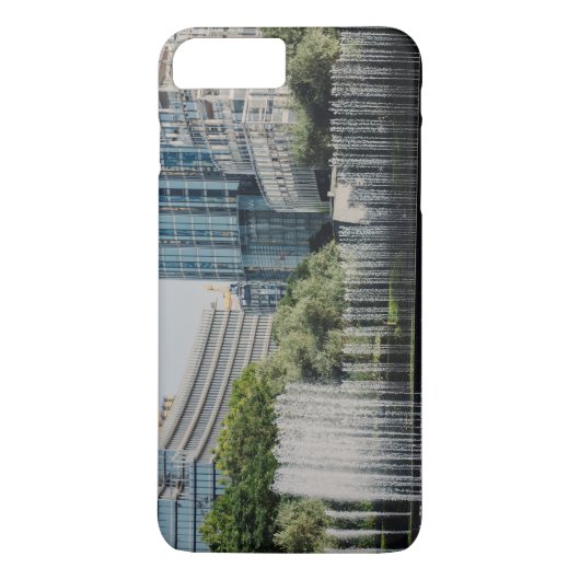 ドバイ・モール噴水 Case-Mate iPhoneケース (裏面)