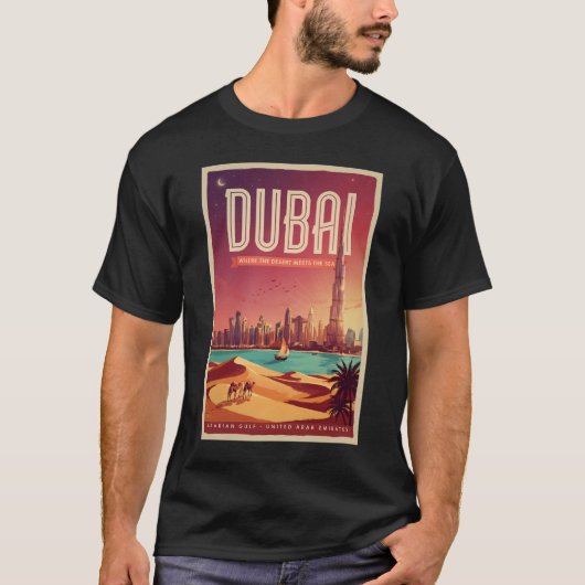 ドバイ UAE 夜のスカイライン イラスト 旅行アート Tシャツ (正面)