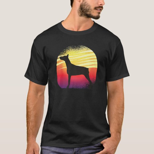 ドベルマン犬の品種48 Tシャツ (正面)