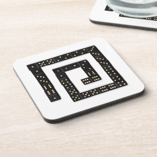 ドミノの螺線形のコースター コースター (左側)