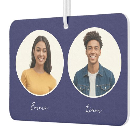 ドライバとパートナーの写真の名前を元に戻すカスタム カーエアーフレッシュナー (左)