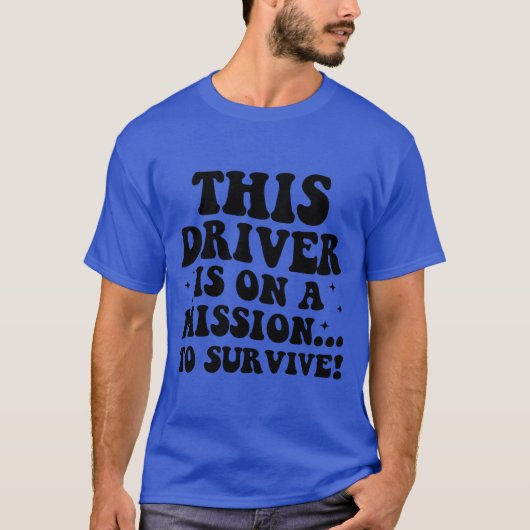 ドライバー、車のミーム、運転手、車、バンパー Tシャツ (正面)