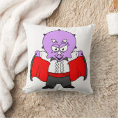 ドラクラ伯爵の服を着たセラトプの恐竜。 クッション (ブランケット)