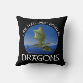 ドラゴンがいるはずだったのに クッション (裏面)