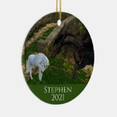 ドラゴンがユニコーンに出会うファンタジー セラミックオーナメント (右)
