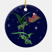 ドラゴンが付いているサンタのそり セラミックオーナメント (裏面)