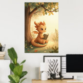 ドラゴンが本を読む子供部屋のファンタジーストーリーブック ポスター (ホームオフィス)