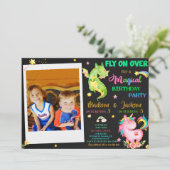 ドラゴンとユニコーンの誕生日の招待ボーイ&ガール 招待状 (スタンド正面)