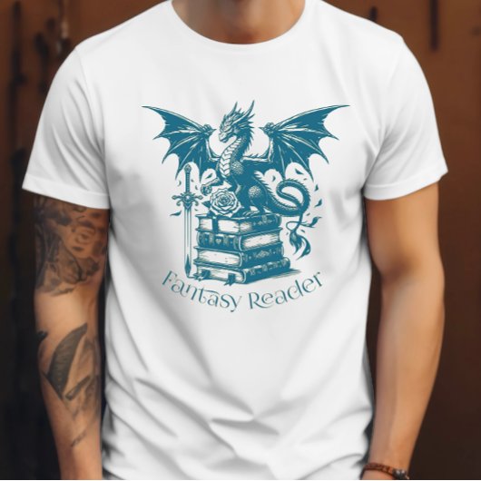 ドラゴンと書籍のファンタジーリーダー Tシャツ