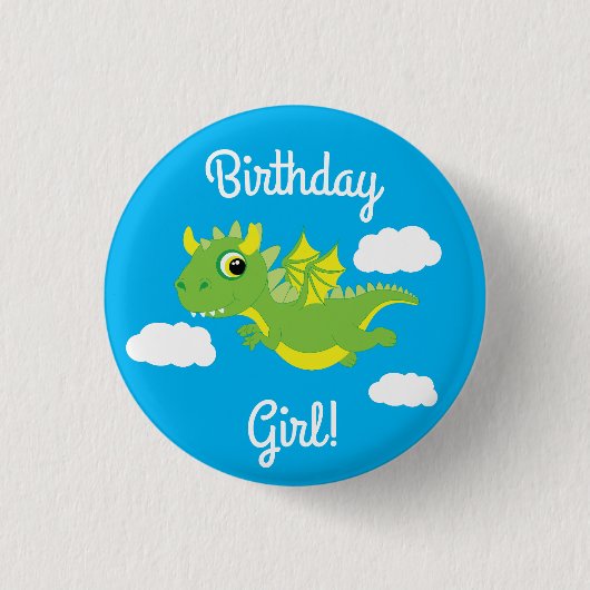 ドラゴンのかわいい子供の誕生日 缶バッジ (正面)