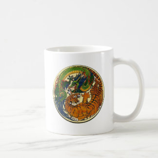 ドラゴンのトラ コーヒーマグカップ