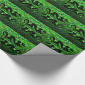 ドラゴンのドラゴンの黒および緑 ラッピングペーパー (角)