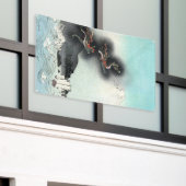 ドラゴンのフューリー海の戦い – 日本山富士 横断幕 (ビルの外側)