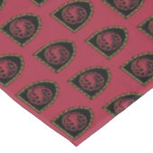 ドラゴンの家 |ハウスTargaryen Crest テーブルクロス (アングル)