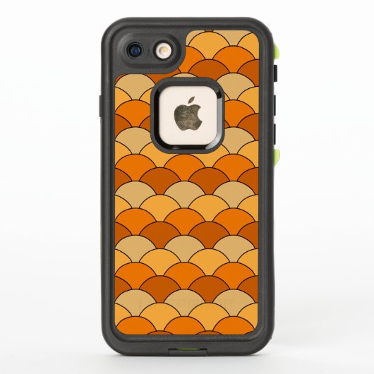 ドラゴンの鱗、扇、波、青海波、オレンジ LifeProof iPhoneケース (裏面)