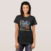 ドラゴンや読書家に気を取られやすい Tシャツ (正面フル)