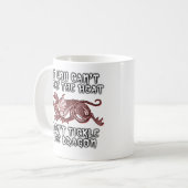 ドラゴンをくすぐる面白いマグカップ ユーモア コーヒーマグカップ (正面左)