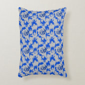 ドラゴンパターン02 blue.bwx4グレーBG アクセントクッション (正面(垂直))