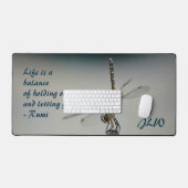 ドラゴンフライライフはバランス引用文写真 デスクマット (キーボード&マウス)