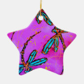 ドラゴンフライ電気ピンクのクリスマスオーナメント セラミックオーナメント (正面)