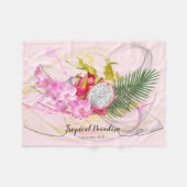 ドラゴンフルーツとピンクのラン熱帯書道 フリースブランケット (正面(横))