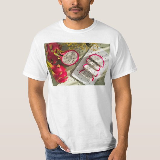 ドラゴンフルーツ Tシャツ (正面)