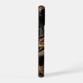 ドラゴンペンタグラム iPhone 15ケース (右側面)