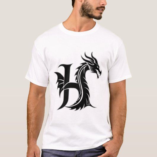 ドラゴンレター H – 力強いファンタジードラゴンのデザイン Tシャツ (正面)