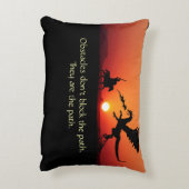 ドラゴン対ナイト感動的やる気を起こさせる アクセントクッション (裏面(縦))