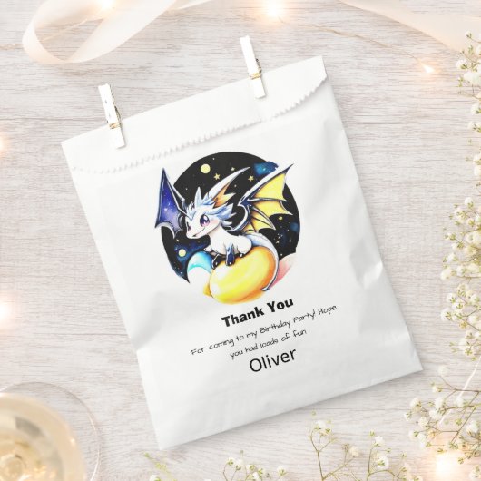 ドラゴン誕生日 フェイバーバッグ (クリップ留めされた状態)