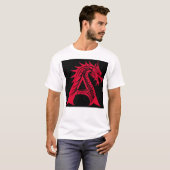 ドラゴン風の文字A、ドラゴンアルファベット、モノグラム Tシャツ (正面フル)