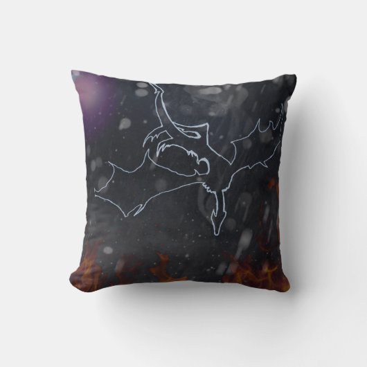 ドラゴン クッション (正面)