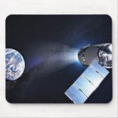 ドラゴンXl宇宙船と惑星の地球の距離 マウスパッド (正面)